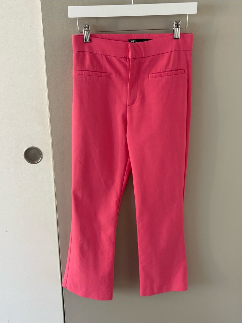 Zara Bright Pink Dress Pants Trouser Straight-Leg Size Women’s Small Regular